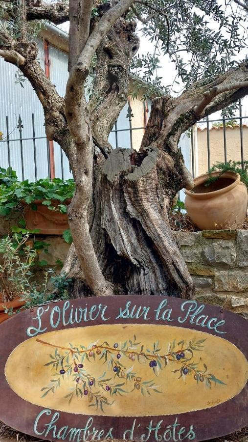 L'Olivier Sur La Place La Rochegiron Zewnętrze zdjęcie